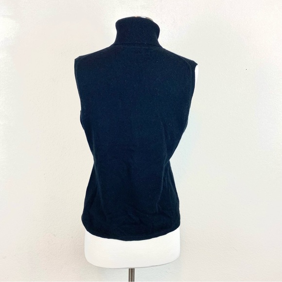 Cashmere Cut Off Sleeves Turtleneck Black Sweater - Picture 3 of 8